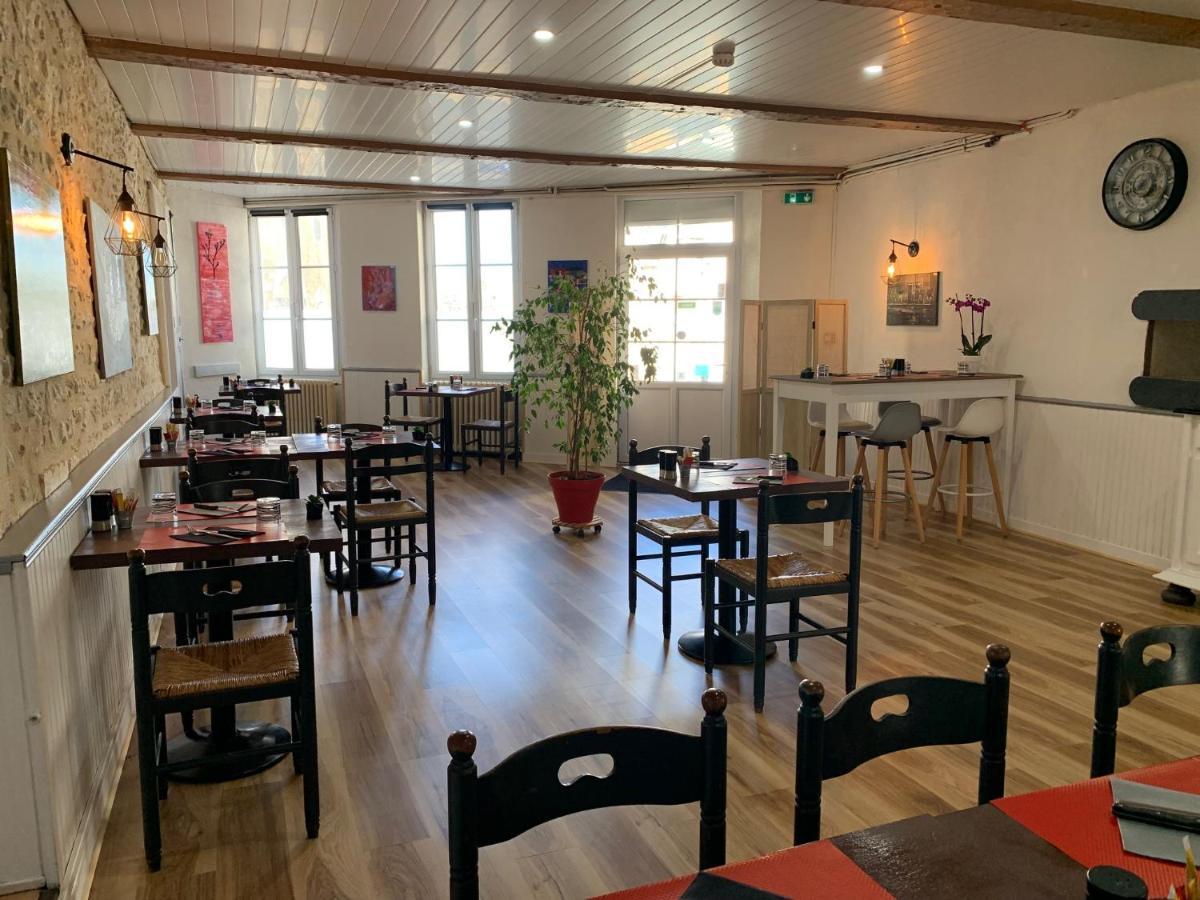 Hotel Restaurant De L'Union Мирамбо Экстерьер фото