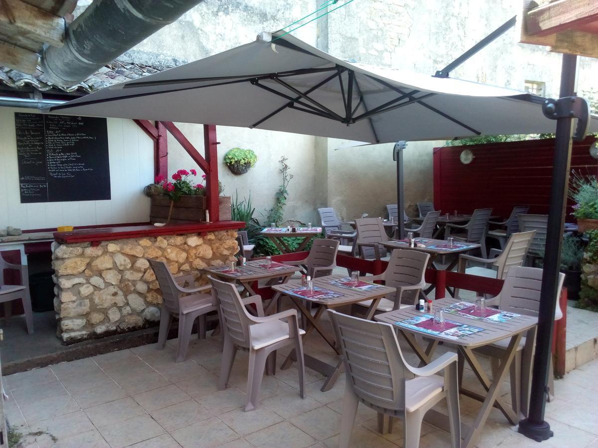 Hotel Restaurant De L'Union Мирамбо Экстерьер фото