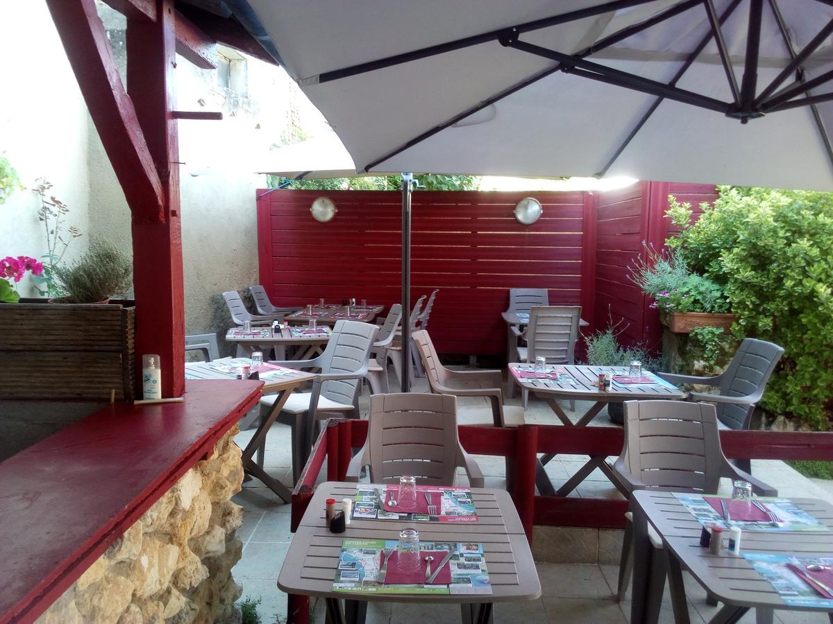 Hotel Restaurant De L'Union Мирамбо Экстерьер фото